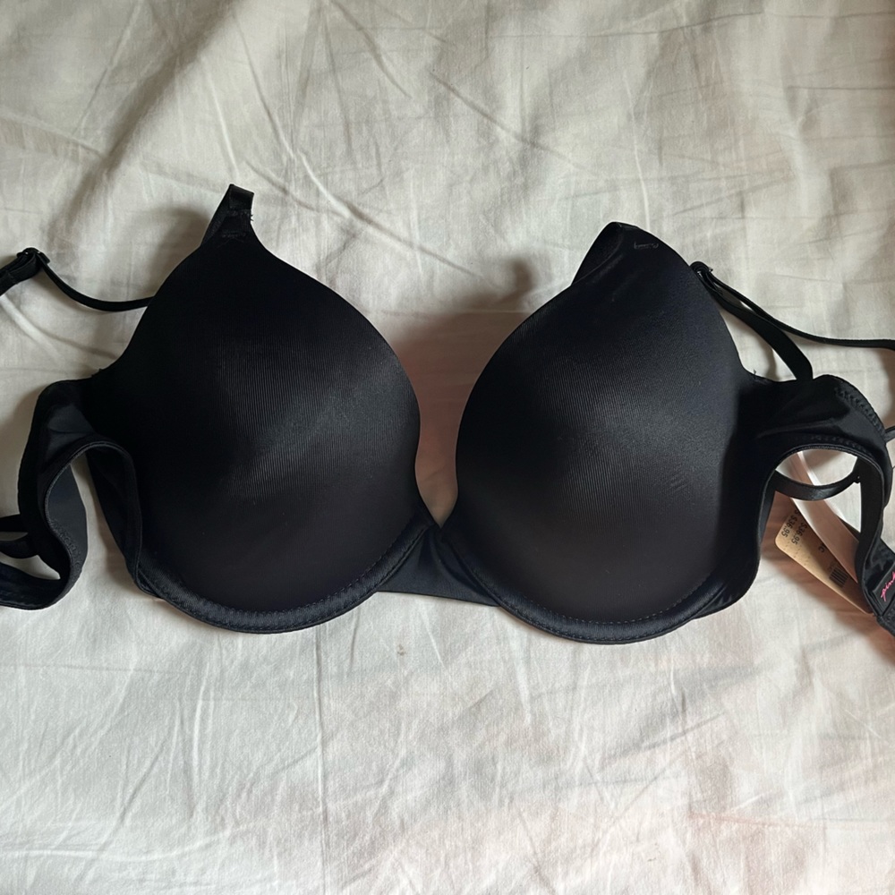 PINK
Wear Everywhere T-Shirt Lightly Lined Bra
